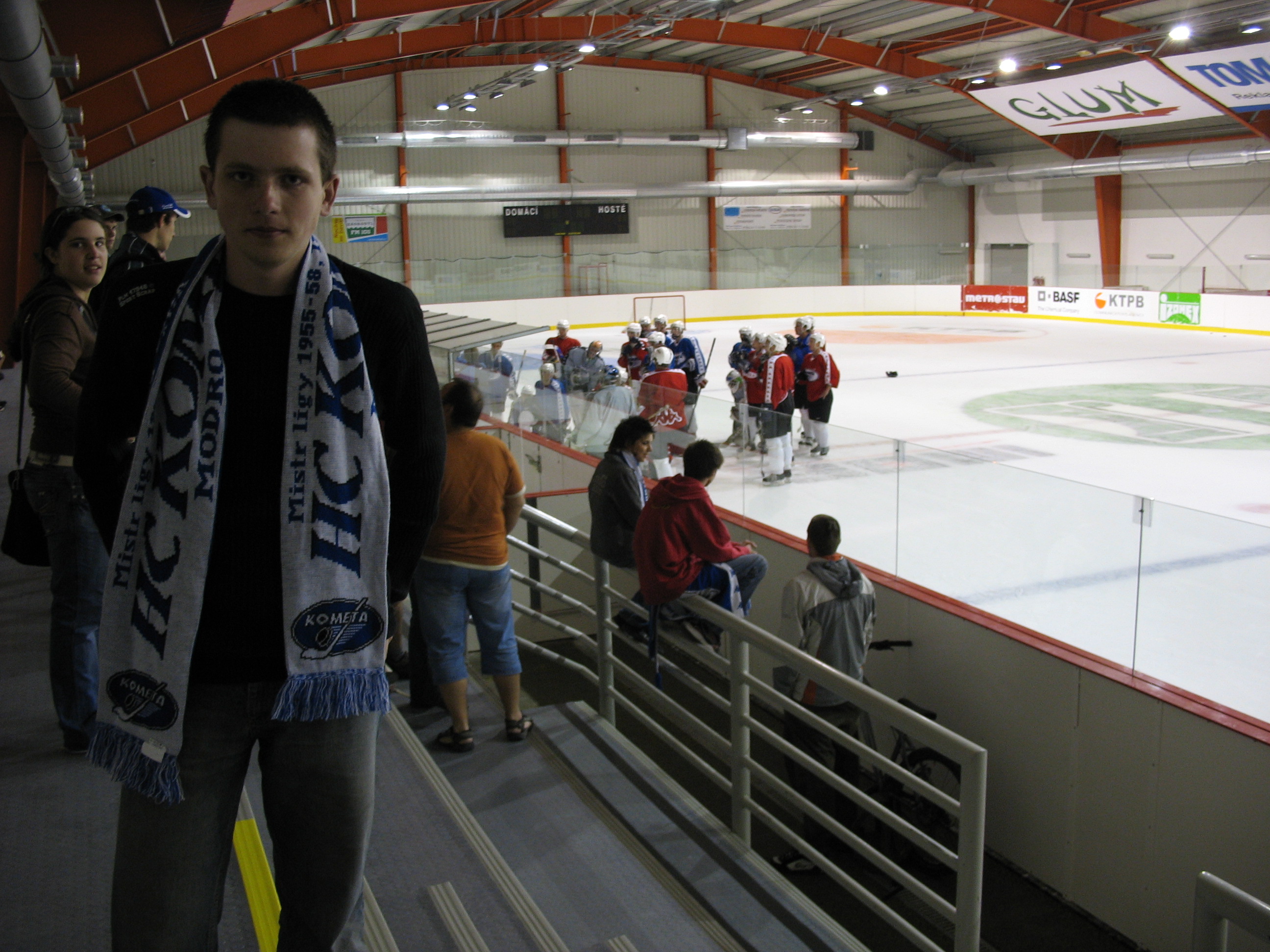 Kometa + Stadiony 102.jpg